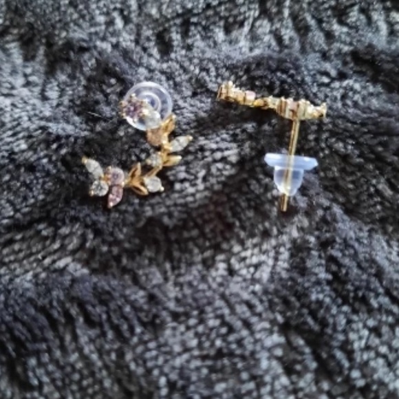 Crystal Earrings - Picture 5 of 5